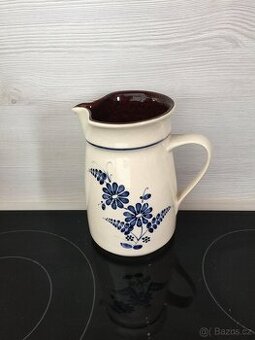 Keramický džbánek