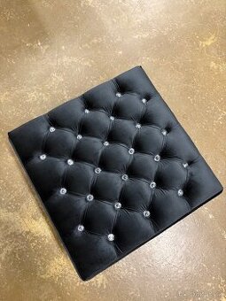 Luxusní taburet a lavice s diamanty. Nové, nepoužité.