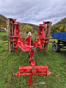 Prodám kompaktor Opall agri 4m, výborný stav - 1