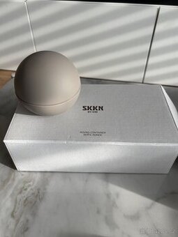 SKKN by Kim cementová nádoba na kosmetiku