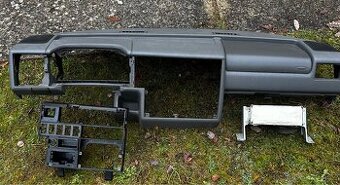 VW T4 palubní deska