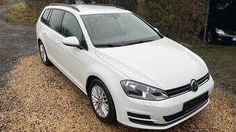 VOLKSWAGEN GOLF 1.4 TSI,SERVISNÍ KNIHA.