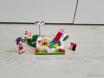 LEGO Friends 41090 - Zahradní bazén Olivie