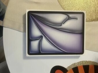 Apple iPad Air 13" (M3)