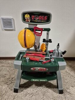 Dětský ponk a kufříky se šroubky