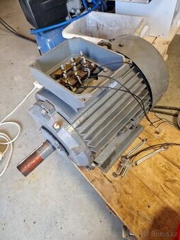 Elektromotor 15kW 2900ot/min