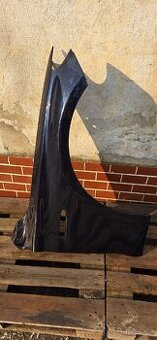 BMW F07 5GT pravý přední blatník