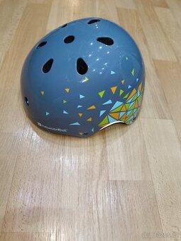 Helma na brusle, helma na skateboard, helma na koloběžku
