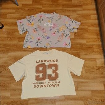 2 dívčí crop trika