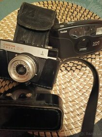 starší zachovalé fotoaparáty