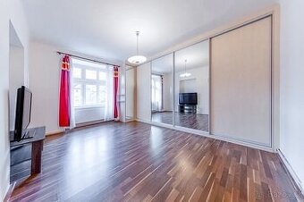 Prodej bytu 2+1, 68 m2, Praha 7 - Holešovice, ev.č. VS233