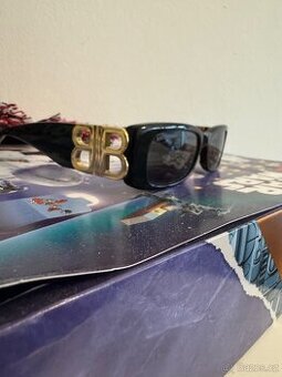 Balenciaga square glasses - 1