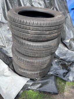 Letní sada pneu 225/55 R17 10W - Pirelli
