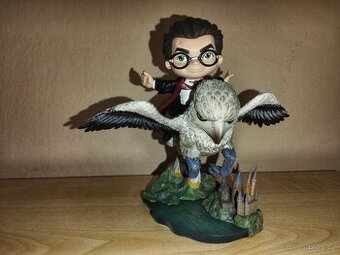 Figurka Mini Co. Harry Potter s gryfinem