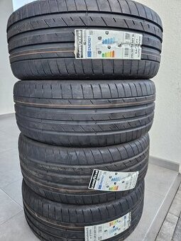 Sada pneu goodyear