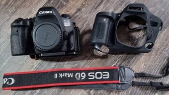 Canon EOS 6D II a příslušenství