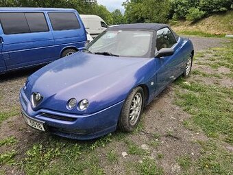 Alfa Romeo Spider 2.0i