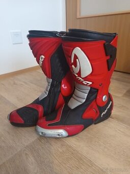 Prodám motorkářské boty Forma F1
