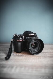 Nikon D7100