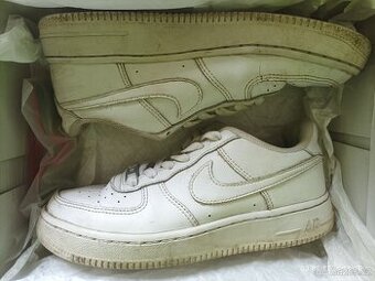 Air Force 1 bílý