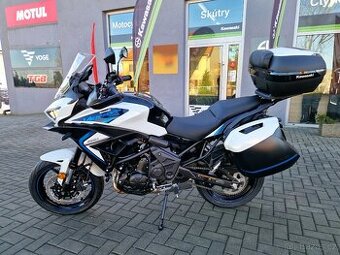 Kawasaki Versys 650 Pearl Robotic White 2025 - Nový motocykl
