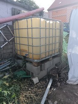 Ibc nádrž 1000 litrů od nafty
