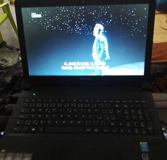prodám notebook Lenovo