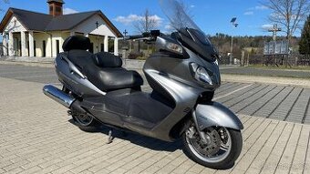 Suzuki Burgman 650