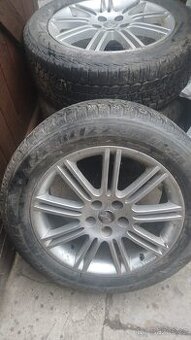 235/55 R18