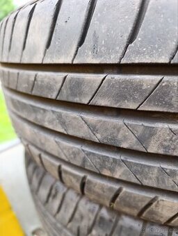 pneumatiky Bridgestone turanza 215/60/17. vzorek 5 mm. - 1