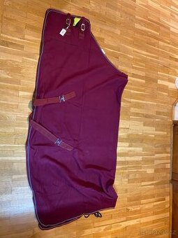 Fleece deka červená vel 165