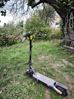 Elektrická koloběžka Xiaomi Electric Scooter 5 Pro GL černá