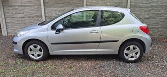 Peugeot 207 1.4i