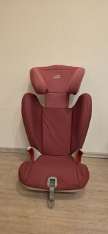 Autosedačka Britax 15-36kg