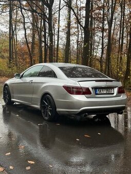 Mercedes Benz E class coupe