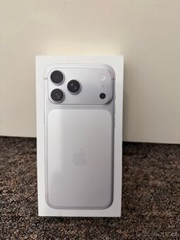 Apple iPhone 17 Pro Max 256gb Silver. 2 roky zaruka.