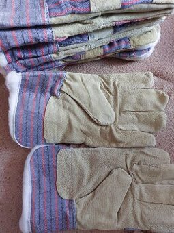 Nové pracovní rukavice vel. 11