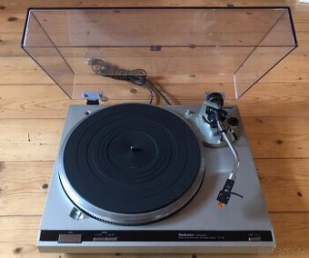 ŠPIČKOVÝ GRAMOFON TECHNICS SL-Q2 (1978) PŘÍMÝ NÁHON ,QUARTZ