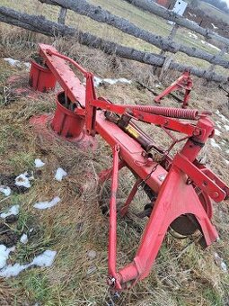 Bubnová sekačka za traktor a obraceč sena