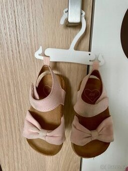 Sandálky vel. 18-19