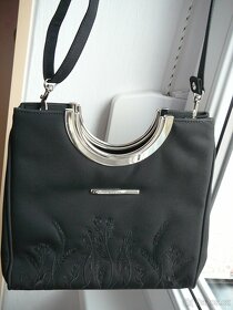 nová luxusní kabelka za čtvrtinovou cenu