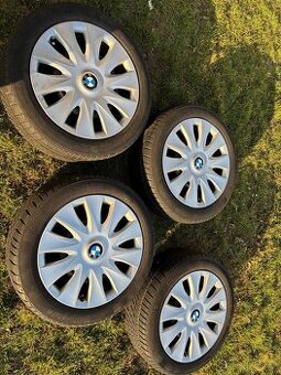 Originál kola BMW 1