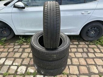 prodám Sadu letních pneu 4x BFgoodrich 215/65 R17