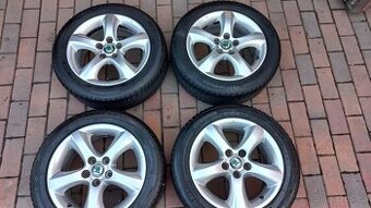 Originál hezká letní kola Škoda Fabia. 185/55/15. 185/55r15.