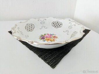 Prolamovaná mísa s květy,Pirken hammer,"stříbřená"