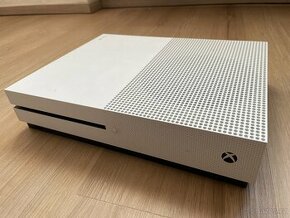 XBOX ONE S + HRY - 1