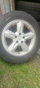 Prodám alu kola komplet 215/60R16