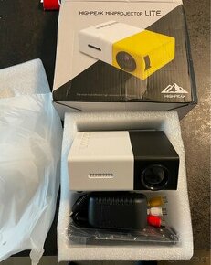Leventi Mini projektor YG-300