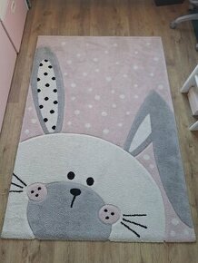 Dětský koberec s králíčkem 120×173 cm