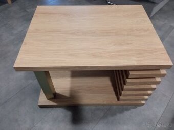 Kvalitní konferenční stůl ruční výroba 80x 60